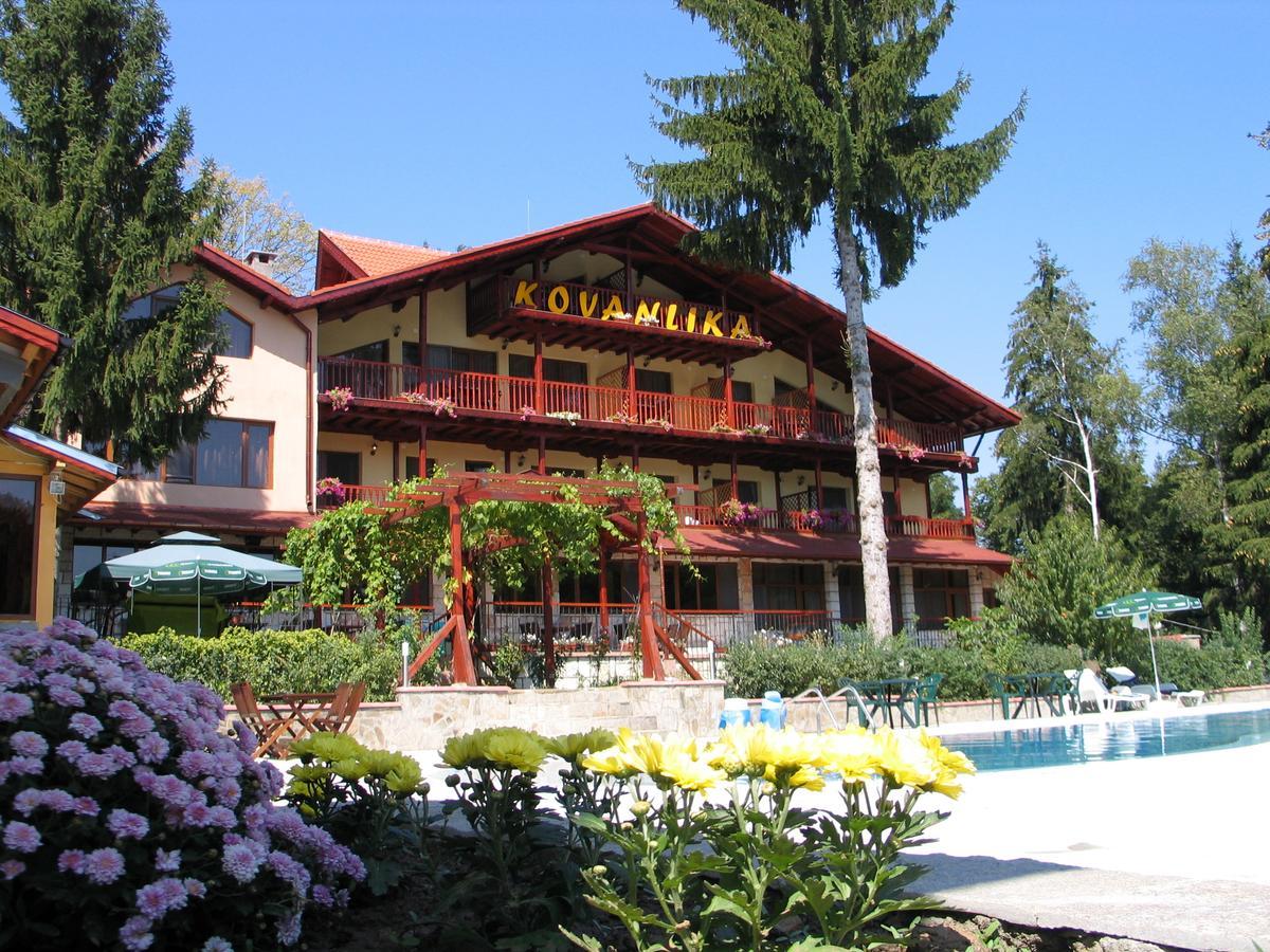 Kovanlika Hotel Разград Екстериор снимка